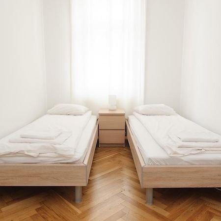 Vienna-Apartment-One Liechtensteinstrasse Dış mekan fotoğraf